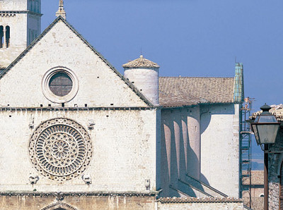 アッシジ、聖フランチェスコ聖堂と関連遺跡群 (イタリア)