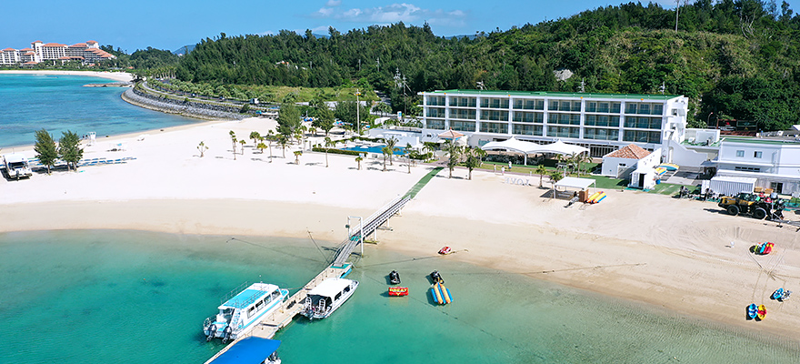 OKINAWA KARIYUSHI LCH.RESORT on The Beach